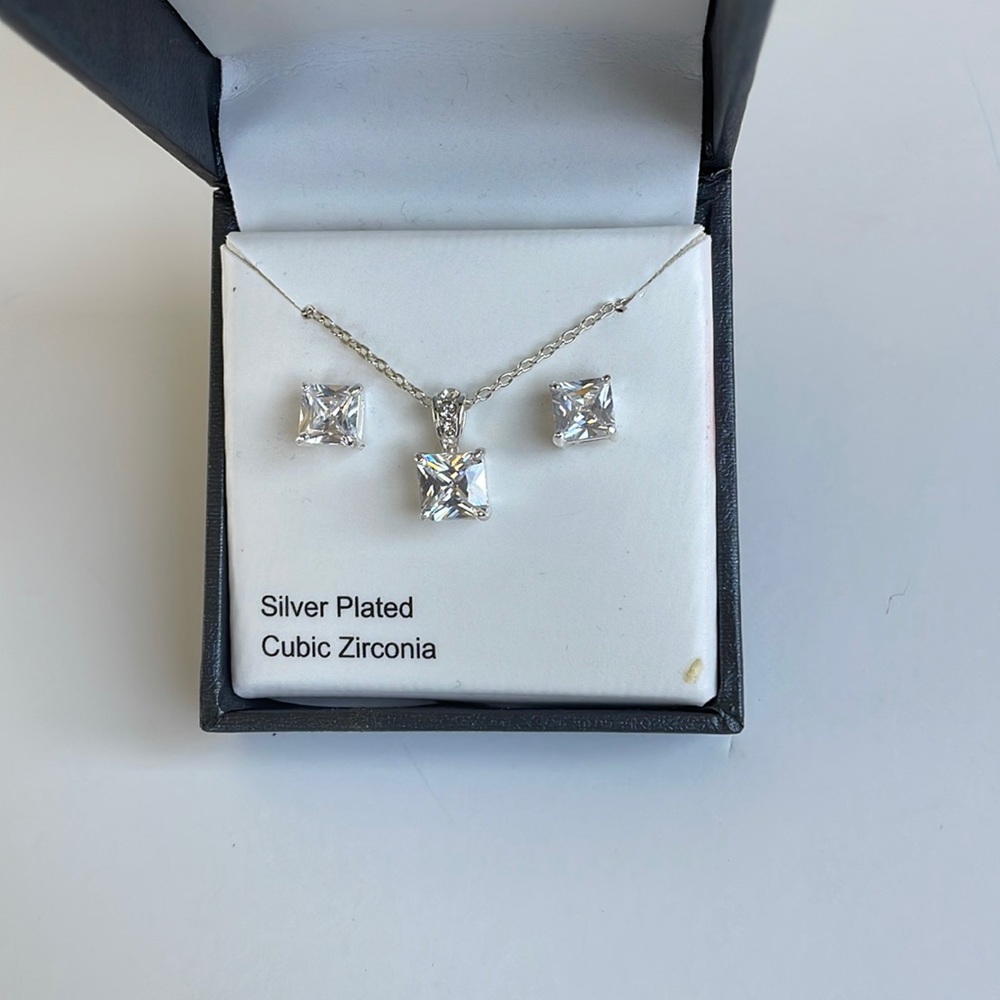 Macys Sterling Silver Cubic Zirconia Necklace/Earrings